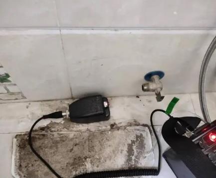 墨江屋顶漏水维修公司分享下卫生间漏水的危害及解决方法